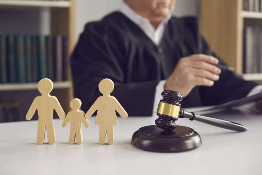 Divorce and Separation: How a Family Lawyer Can Help